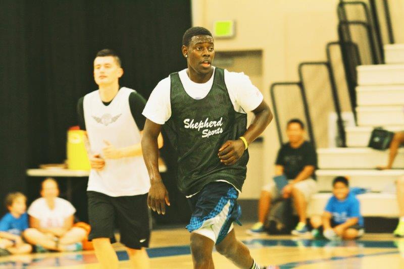 Jrue Dribbling.jpg